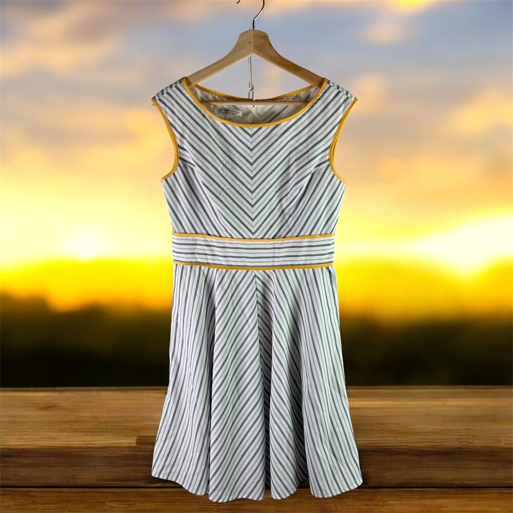 London Style Women's 8 Sleeveless Gray White Yellow Seersucker Retro Dress